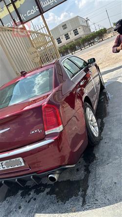 کرایسلەر 300
